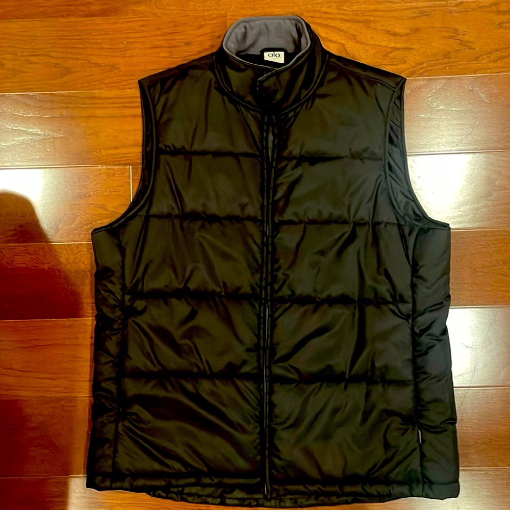 Alo Black Puffer/padded Vest